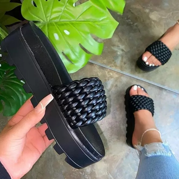 ⚫ Just In 💓😍 Black night out Sandals - Picture 3 of 3